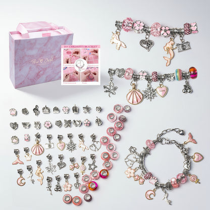 Adventskalender 2025 im Pandora Style für Mädchen.