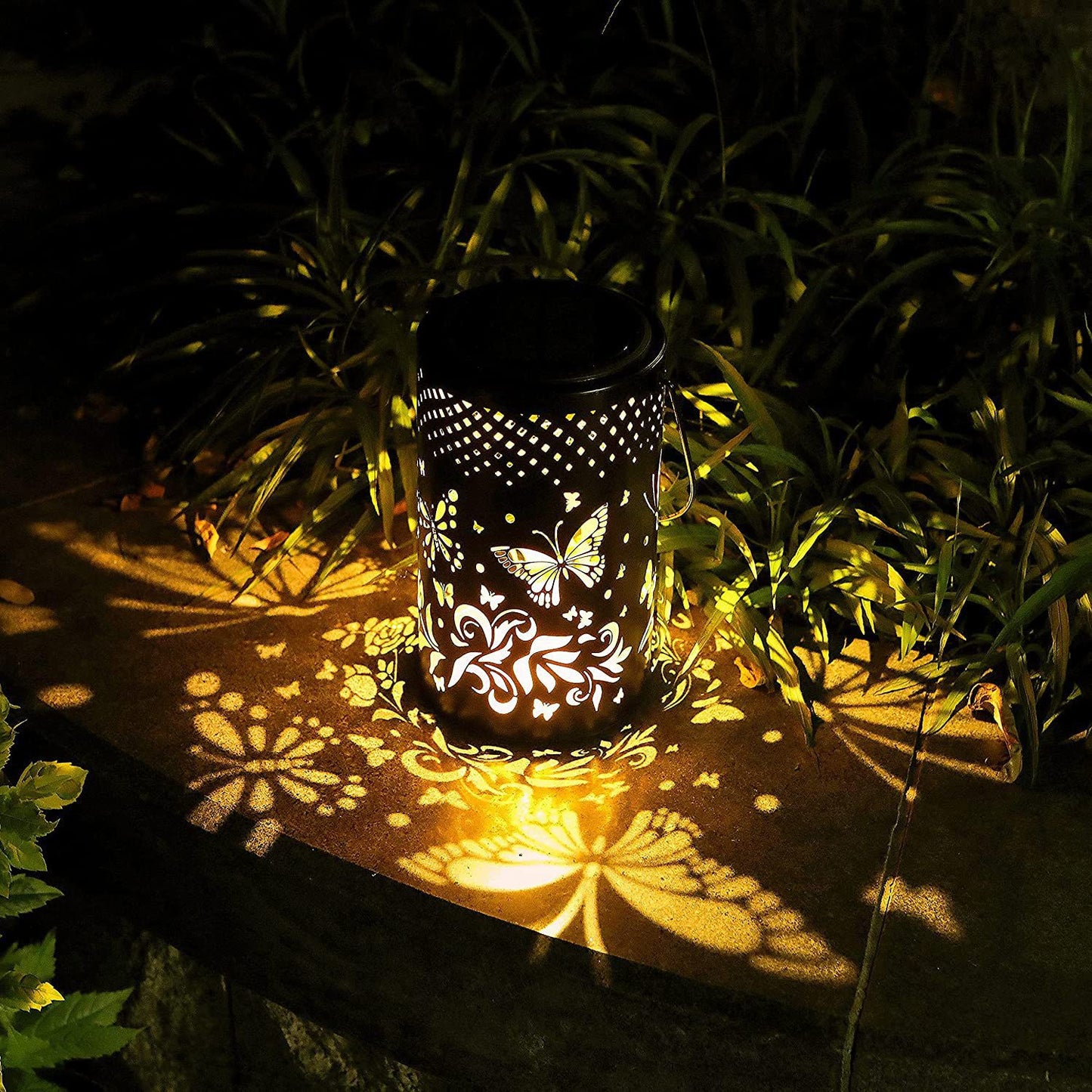 Solarleuchte Schmetterling kabellos und solarbetrieben für romantische Gartenstimmung