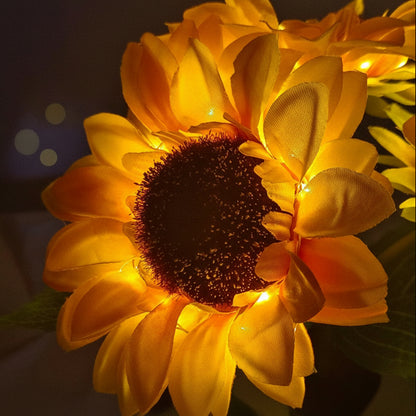LED Sonnenblume Nachtlicht – Detailansicht Blüte mit LED-Beleuchtung