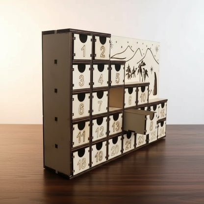 Detailansicht vom Holz Adventskalender mit LED Handgefertigt, zeigt die 24 Schubladen für Geschenke und Botschaften.