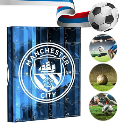 Manchester City Adventskalender 2025 – Für echte Citizens, umgeben von Fußball-Equipment und Festtagsdekoration.