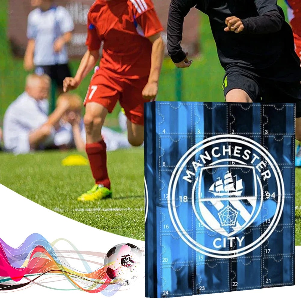 Kinder und Erwachsene erfreuen sich am Manchester City Adventskalender 2025 – Für echte Citizens während der Vorweihnachtszeit.