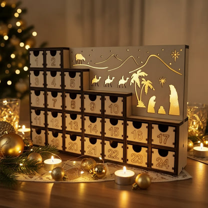 Holz Adventskalender mit LED Handgefertigt, wunderschöner Blick auf die handgefertigte Weihnachtskrippe mit warmem Licht.