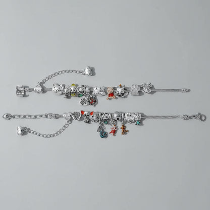 Winnie the Pooh Adventskalender 2025 - Geschenkverpackung mit bunten Designs und Hauptfiguren von Winnie Puuh.