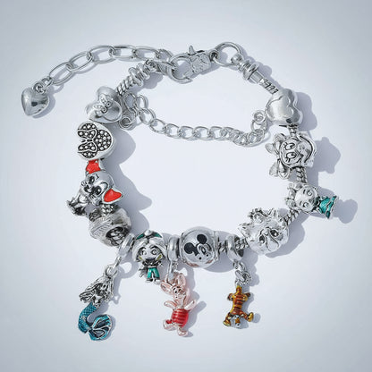 Winnie the Pooh Adventskalender 2025 - Vorfreude auf Weihnachten mit einem Countdown-Adventskalender.