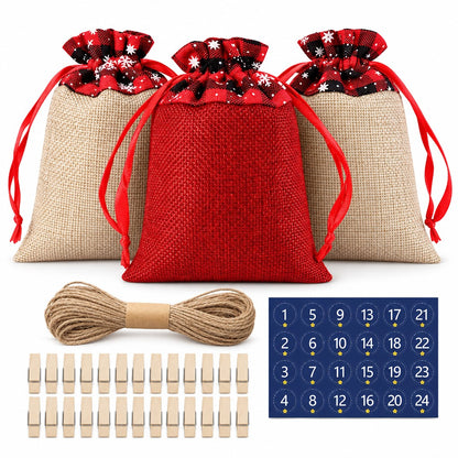 Adventskalender Jutesäckchen in Natur und Rot mit Karo-Rand, dazu Bogen mit Zahlen-Stickern, Hanfschnur und Holzklammern