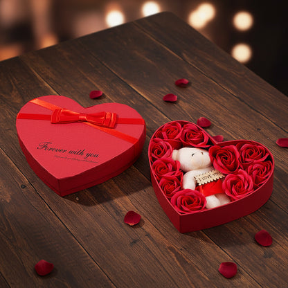 Herzförmige Rosenbox in Rot – Kunstblumen Rosenbox Rot kaufen