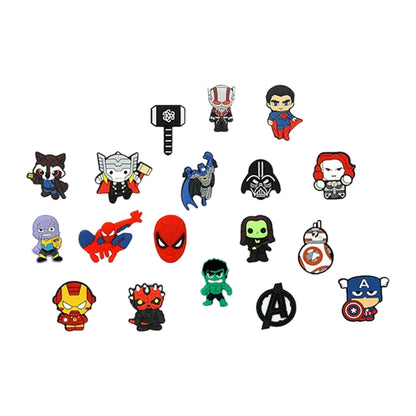 Weiche Steck-Charms mit Spider-Man, Hulk, Captain-America-Schild, Thor-Hammer und Darth Vader